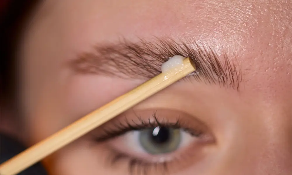 what is brow lamination​, how long does brow lamination last​