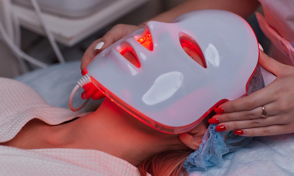 can led light therapy cause hyperpigmentation​
